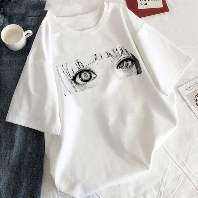 Women's T-shirt with eye close-up print