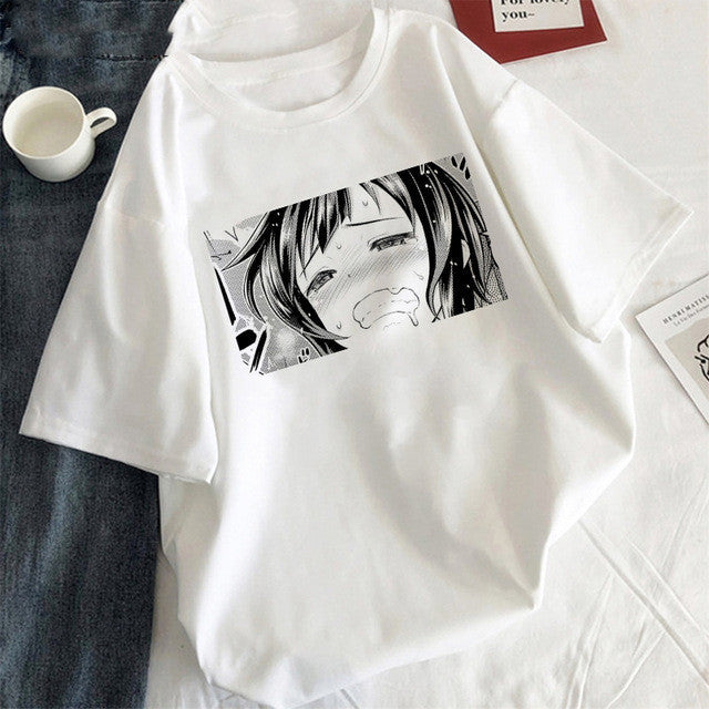 Women's T-shirt with eye close-up print