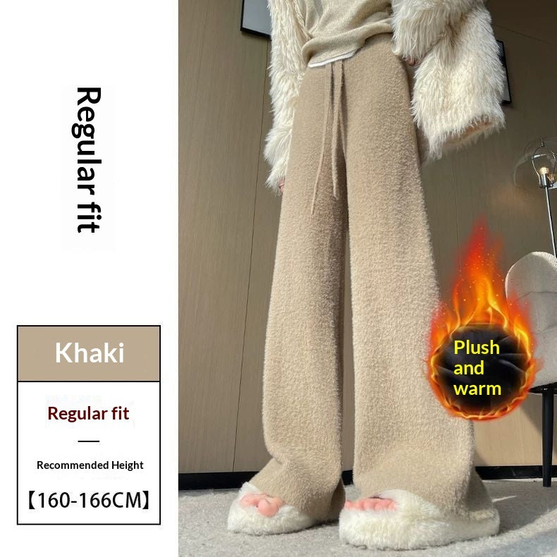 high waisted casual pants close up fabric detail