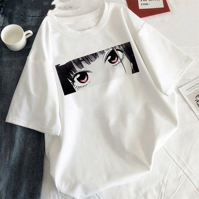 Women's T-shirt with eye close-up print