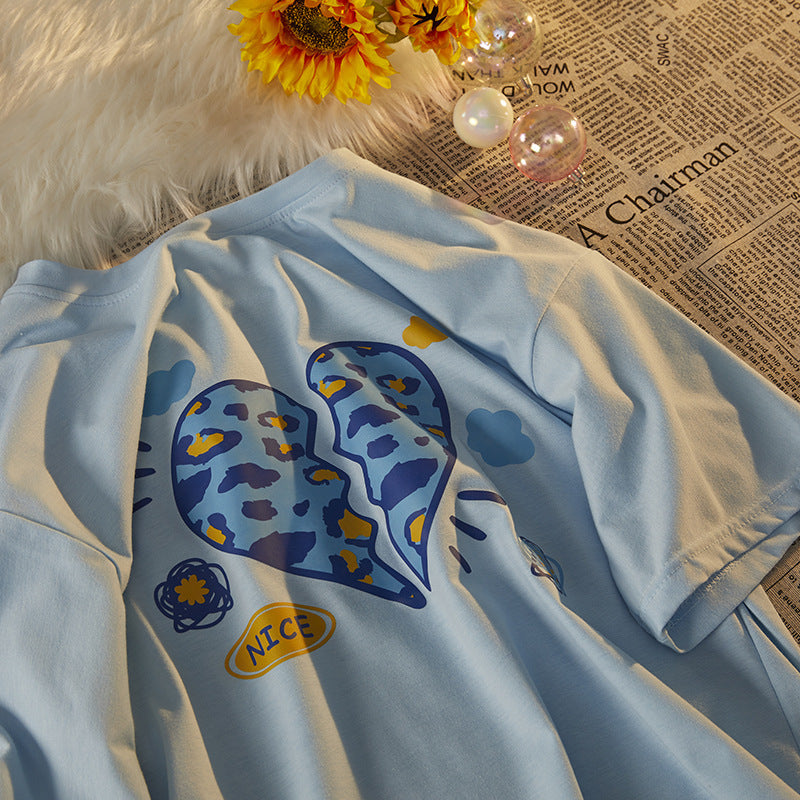 Loose-fitting Short-sleeve Top With A Heart Print