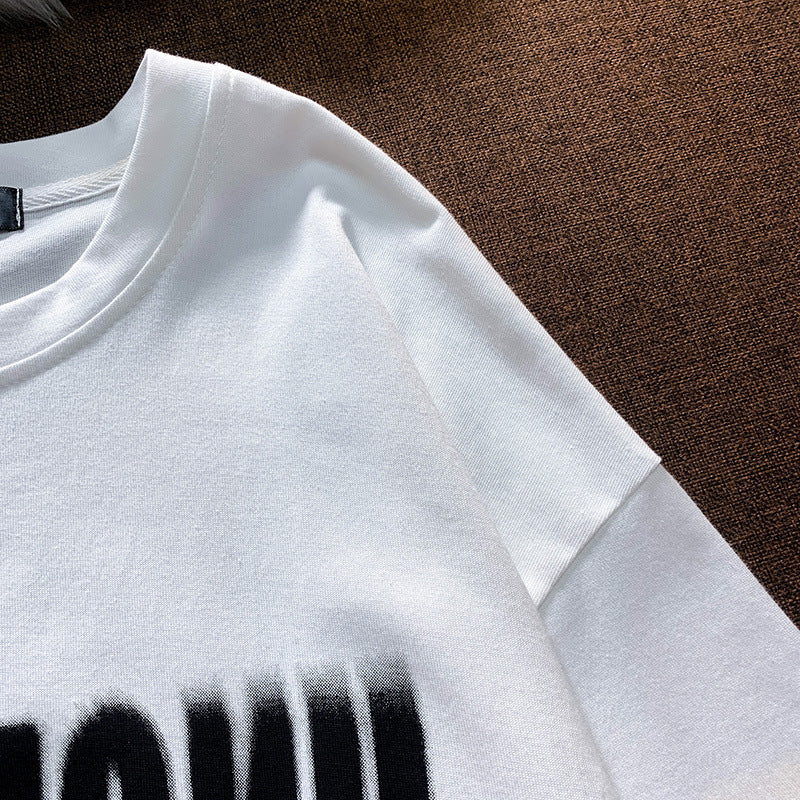 Womens Loose-fitting Top With A Blurred Letter Print